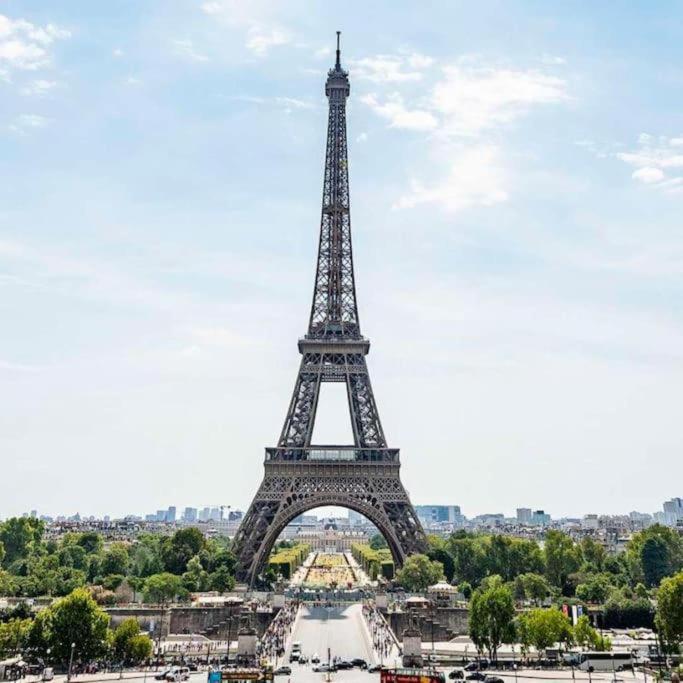 Gare En Face A Pied - Paris 10Mn - Parking Prive Gratuit - De 1 A 8 Personnes - Souplex - Tout Equipe - Entierement Renove Montmagny Exterior foto